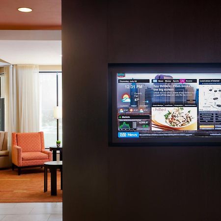 Courtyard Sacramento Airport Natomas Hotel Ngoại thất bức ảnh